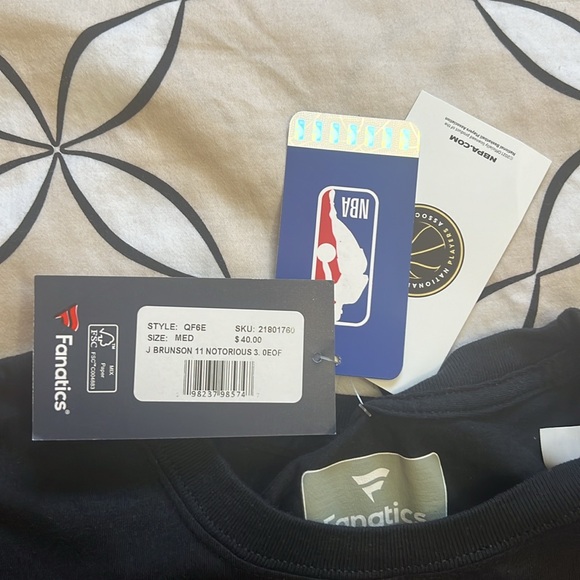 Fanatics T-Shirt - Picture 2 of 5